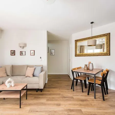 Vanilla Oasis - 2Br & Terrace & Parking - Old Town Apartamento *