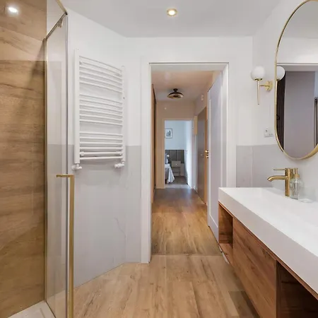 Vanilla Oasis - 2Br & Terrace & Parking - Old Town * Cracóvia
